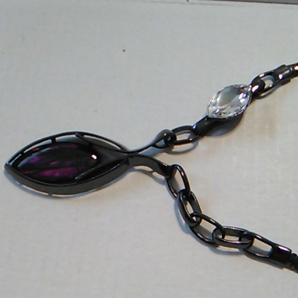 Nwot Purple and grey necklace - Picture 8 of 8